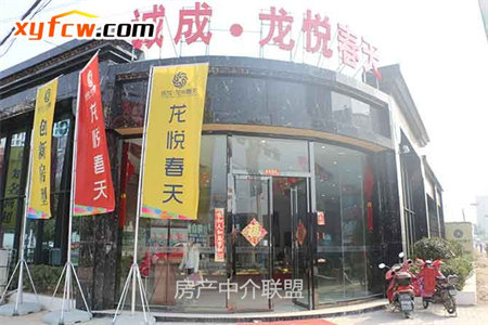纺织厂家属院2室1厅1卫70㎡附房6㎡双证双气